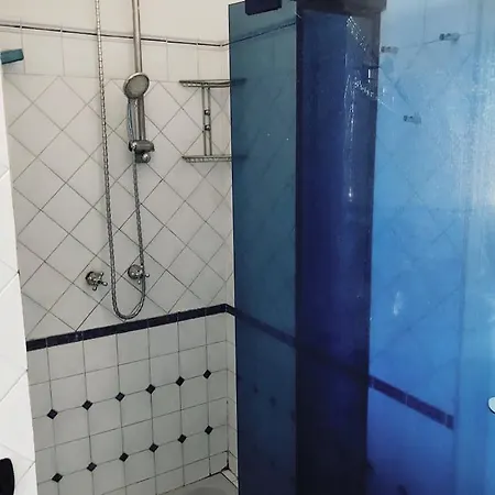 Affittasi Sara 아파트 밀라노